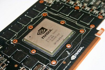 CeBIT 2011: NVIDIA GeForce GTX 590    Crysis 2  3D    