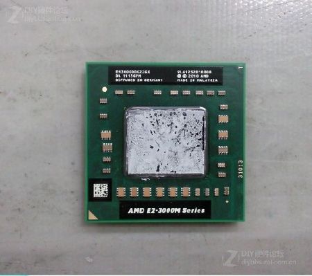 AMD APU A6-3400M, A4-3300M  E2-3000M   