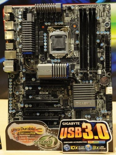 IDF 2010:   Gigabyte P67A-UD5  P67A-UD7   Intel P67     