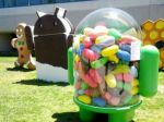Sony   Xperia V  T  Android 4.1 Jelly Bean (11.02.2013)